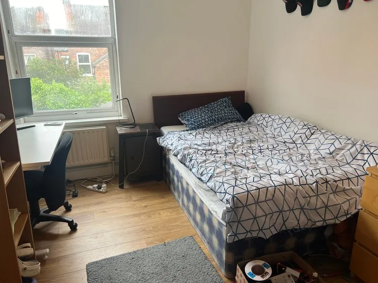 10 Arthur Avenue: 6 Bed Student House NG7 2EL - Thumbnail 12